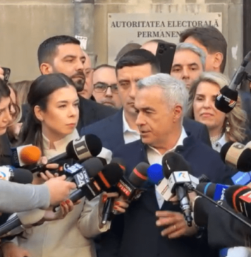 Călin Georgescu și-a depus candidatura la prezidențiale. A strâns peste 300.000 de semnături