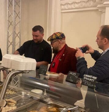 NEWS ALERT Piedone și inspectorii ANPC, în control la restaurantele din Palatul Parlamentului / VIDEO