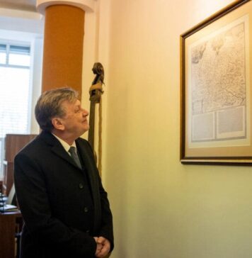 Cătălin Predoiu, despre Crin Antonescu: „Un om decent, un om citit, un om cultivat, un om deschis dialogului, un om pluralist în gândire, un om care cunoaște lumea, vede lumea și o înțelege”