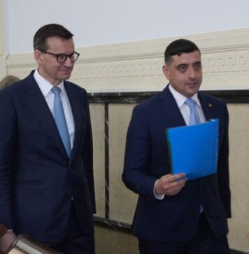 Candidatura lui George Simion a fost contestată la BEC, după ce campania sa de strângere de semnături a fost acuzată că încalcă legea