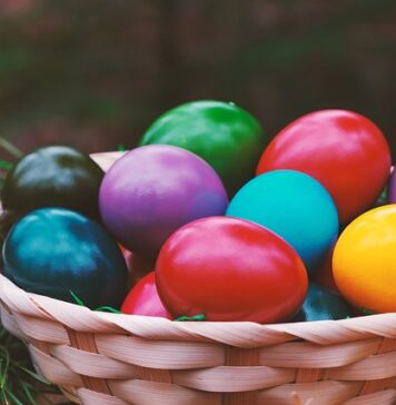 Masa de Paște, mai scumpă în 2025. Prețul ouălor ar putea fi mai mare cu 30 la sută, iar crescătorii de oi sunt disperați din cauza restricțiilor la vânzările în UE