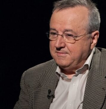 Cristoiu: Lasconi a trecut de la groapa cu furnici la groapa cu obuze