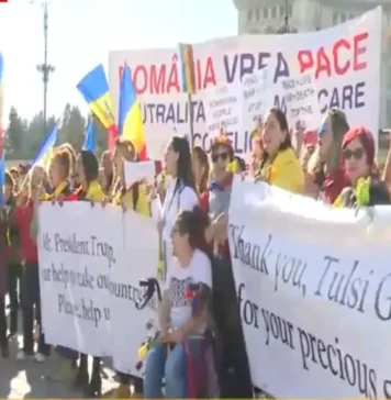 Ședință la CCR, cu susținătorii lui Călin Georgescu, mulţi adolescenţi şi tineri care cer pace, la geam. Două contestații pe lista magistraților