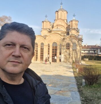 Titus Corlăţean (PSD): „Neomarxiştii de la USR şi nu numai, radicalii de stânga, voi toţi ați deturnat ideea Europeană, potrivit învățăturilor primite de la Maestrul vostru, spre lucruri nefirești, care sunt „urâciuni” în fața Domnului și care atacă rădăcinile și valorile moral-creștine ale românilor (și multor altor oameni de etnii diferite din țară, dar creștini), ca popor”