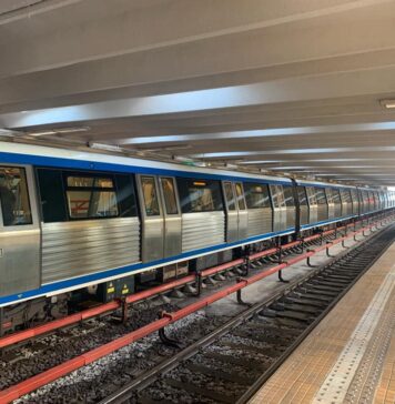 Probleme la metrou, după ce un tren s-a defectat în staţia Basarab 2