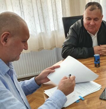 Gorj: Încă 11 microbuze electrice școlare achiziționate de Consiliul Județean