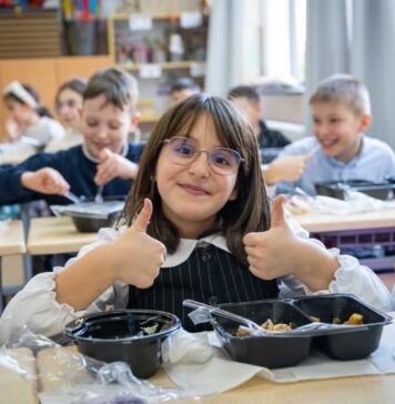 Meniul săptămânii la „Școala după școală” din Sector 6: mese calde și extinderea programului