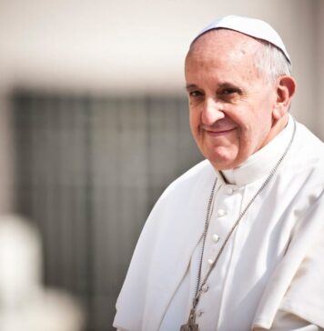 Gov’t approves day of national mourning in Romania in memory of Pope Francis