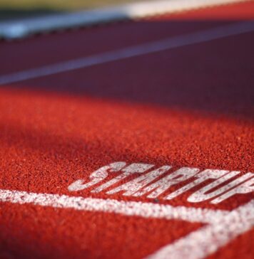 Start pentru Start-Up Nation: ministrul Bogdan Ivan a lansat platforma de înscrieri minimis.imm.gov.ro