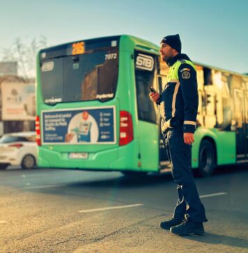 Avertisment al Poliției Capitalei: Hoții de buzunare profită de aglomerația din mijloacele de transport în comun