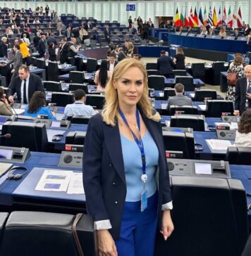 Gabriela Firea: Peste 500.000 de femei din România suferă de endometrioză, peste 8.000 de români sunt afectați de boli rare, iar bolile cardiovasculare rămân principala cauză de deces în țara noastră