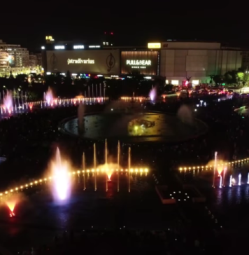 „Simfonia Apei” revine pe 23 mai la Fântânile Urbane din Piața Unirii cu un spectacol dedicat marilor filme ale lumii