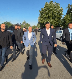 PresidentialElection2025/George Simion and Calin Georgescu vote together: I voted for the Romanian people