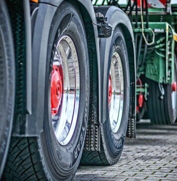 Programul „Rabla pentru tractoare” debutează luni, cu un buget de 500 de milioane de lei