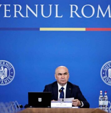 Primele decizii luate de Guvernul Bolojan: Executivul va putea emite ordonanţe simple pe perioada cuprinsă între data intrării în vigoare a legii şi până la reluarea lucrărilor Parlamentului, în toamnă