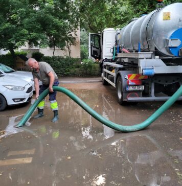 Intervenție rapidă în Sectorul 6 după furtuna de ieri / FOTO