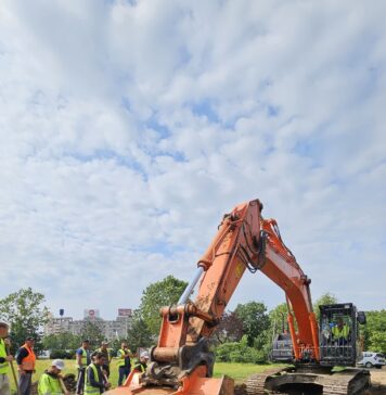 Băluță: În prima zi de lucru pentru refacerea din temelii a Planșeului Unirii, constructorii au împrejmuit Parcul Unirii, unde se face și organizarea de șantier