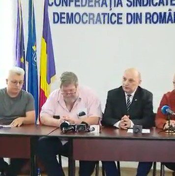 Sindicatele cer urgent o discuție cu premierul și amenință cu grevă generală