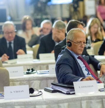 Theodor Stolojan, despre măsurile fiscale: Înainte de a căuta noi taxe, trebuie să ne gândim ce sistem de impozite şi taxe avem în prezent, dacă este un sistem în regulă sau nu