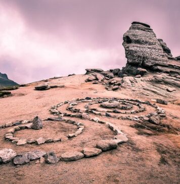 Federația Industriei Hoteliere din România lansează un apel către decidenții politici de a nu lua măsuri de creștere a fiscalității în turism