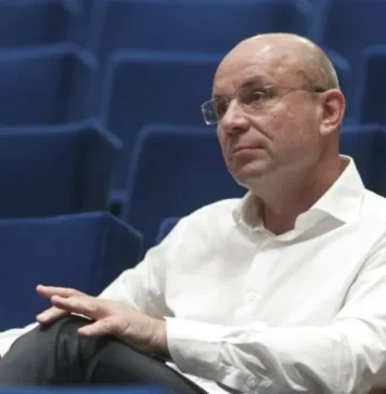 Cozmin Guşă: Implicarea României în război, ca proxy sau teatru de război, poate însemna că rușii vor ataca pe teritoriul nostru convoaiele militare care transportă armament către Ucraina