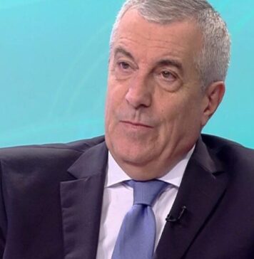Tăriceanu: Preşedintele trebuie să unească societatea, nu să o fractureze; Nicuşor Dan şi-a abandonat rolul de mediator şi a devenit partizan, nu înţeleg pasivitatea partidelor politice, lipsa lor de reacţie