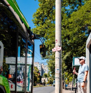 STB lansează sistem inteligent pentru nevăzători: transport public mai accesibil pe liniile 90 și 104
