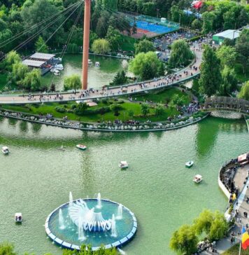 Program adaptat la caniculă pentru plimbările pe lac în Parcul Drumul Taberei