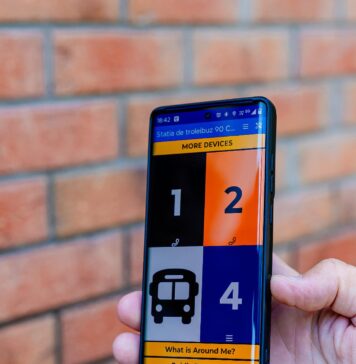 Primăria Capitalei pune în aplicare un proiect important dedicat persoanelor cu deficiențe de vedere – un sistem inteligent care le oferă mai multă independență în deplasările cu transportul public