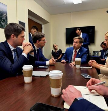 Victor Negrescu, întâlniri de nivel înalt cu reprezentanți influenți ai Congresului SUA și ai instituțiilor americane, în cadrul vizitei oficiale la Washington