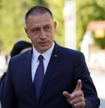 Mihai Fifor (PSD): A mai trecut o zi și „gurul” reformei statului încă nu și-a dat demisia. Încă mai are dubii!