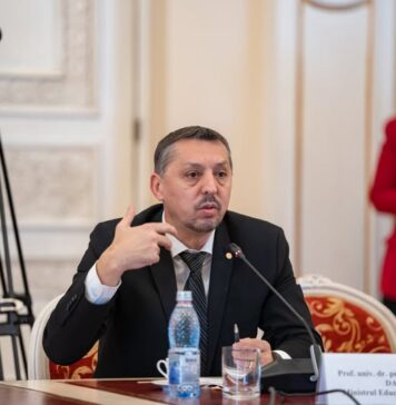 Daniel David: Dacă demisia mea ar fi rezolvat situația financiară din Educație-Cercetare și a țării, aș fi anunțat-o demult! Grija mea acum – și obligația ca membru al Guvernului – este să ne salvăm din toamnă sistemul