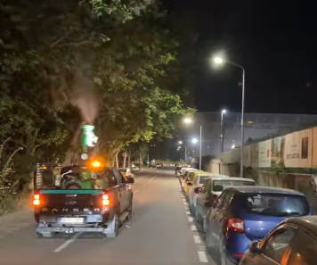 Dezinsecție pe timp de noapte în toate sectoarele Capitalei: PMB acționează împotriva țânțarilor / VIDEO