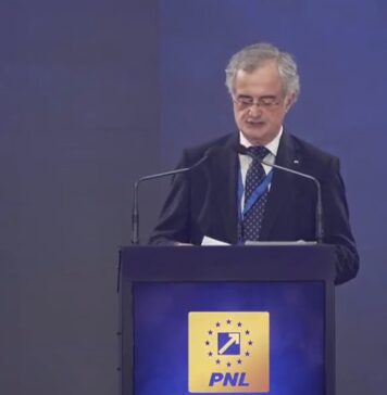 Modificarea Statutului PNL, ratificată de Congresul extraordinar