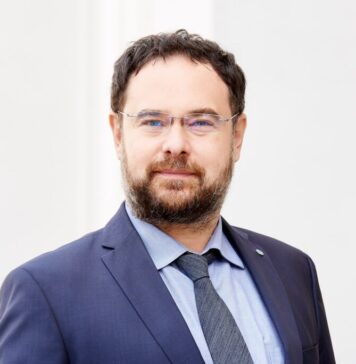 Current level of macroeconomic confidence indicator signals very high risk of recession (CFA Romania president)