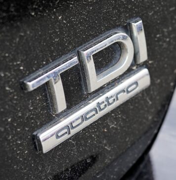 Mașinile diesel și cele vechi vor fi interzise în București. Planul Primăriei Capitalei