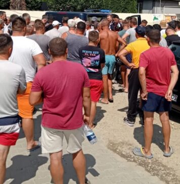 Revolta de la Lungulețu. „Apa e de la Dumnezeu, nu are de ce să fie o proprietate a statului și să fie taxată”, i-au strigat ţăranii nemulţumiţi ministrului Agriculturii, Florin Barbu