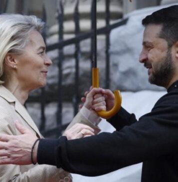 Miniștrii agriculturii din 4 state membre ale UE aflate la granița cu Ucraina – Ungaria, Cehia, Slovacia şi Polonia – au semnat o declarație comună prin care solicită Comisiei Europene măsuri urgente pentru protejarea producătorilor locali în faţa importurilor de cereale din Ucraina