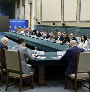 Ilie Bolojan: „Reducerea cheltuielilor de funcționare va crește eficiența instituțiilor publice”. Până la 22 august, instituțiile trebuie să prezinte propuneri de reorganizare