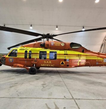 Români răniți într-un accident rutier produs în Bulgaria, aduși la București cu un elicopter Black Hawk