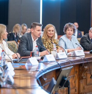 Mircea Abrudean, la a doua ediție a Galei Performanței Elevilor: Efortul, seriozitatea și pasiunea pentru învățătură demonstrează că excelența este posibilă