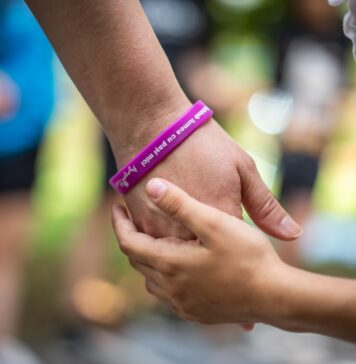 Ajungem MARI recrutează 1.000 de voluntari pentru copiii instituționalizați