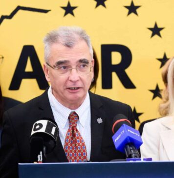 Petrișor Peiu (AUR): “Parlamentarii AUR propun un proiect de lege pentru sprijinirea reconstrucției în zona Broșteni”