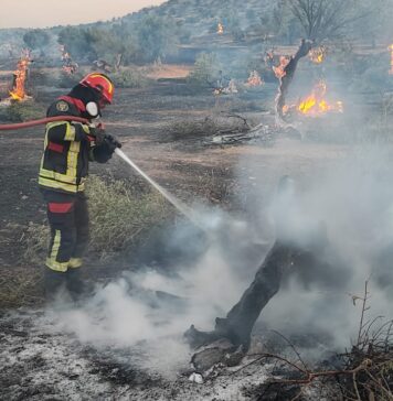 MAE, avertisment de călătorie pentru cetățenii români: risc ridicat de incendii în Grecia