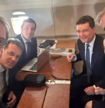 Cum vor reziștii să vândă țara la bucată. Stenogramele care dau în vileag planul pentru a vinde 11 din cele mai profitabile companii de stat (realitatea.net)