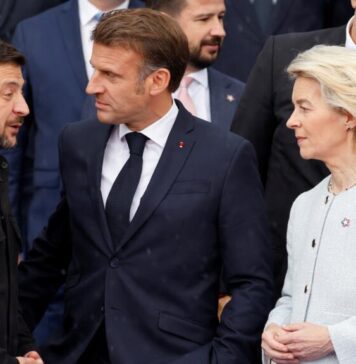 Cristoiu: Ca să-i facă față lui Donald Trump, „nepoțelul” Zelenski ia cu el trei unchi, un uncheșel, o mătușă și o mătușică