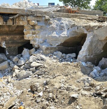 Descoperire arheologică la Planșeul Unirii: elemente de construcție vechi, găsite în timpul lucrărilor