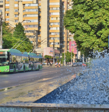 „Ziua Pompierilor din România” deviază liniile 63 și 385, vineri, între orele 09.00-11.00