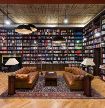 ”Cultura nu se măsoară în procente, dar poate fi pierdută din cauza lor”. Cărturești solicită Guvernului eliminarea impozitului minim pe cifra de afaceri