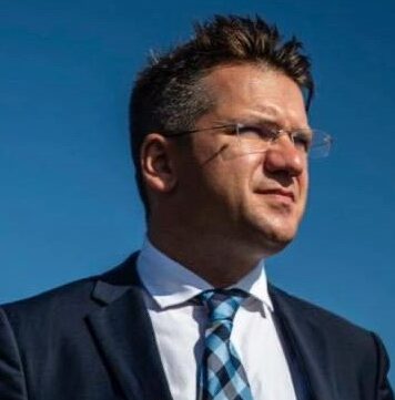 Camera Deputaților: Mihail Neamțu cere sancționarea lui Alexandru Dimitriu pentru că l-a făcut ”putinist”